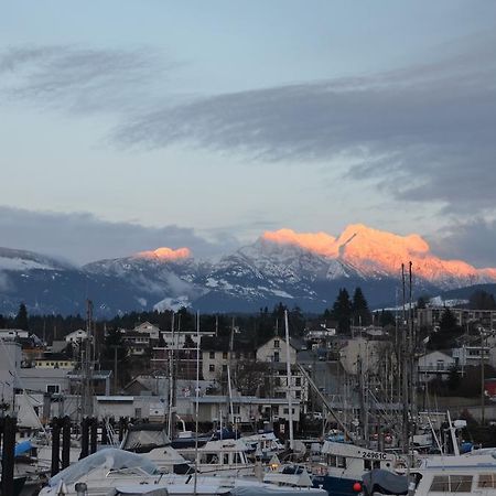Swept Away Inn Port Alberni Esterno foto